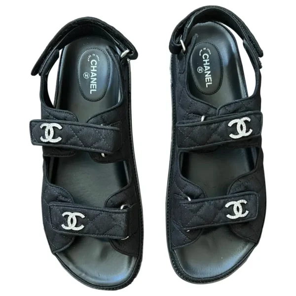 sandales chanel dad sandals en toile noir 24400737 1 5